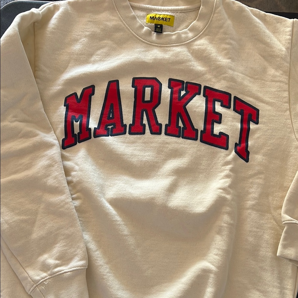 Market Puff Print CREWNECK - Picture 2 of 6